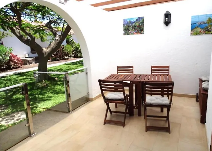 Parque Golf 7 펜션 마스팔로마스